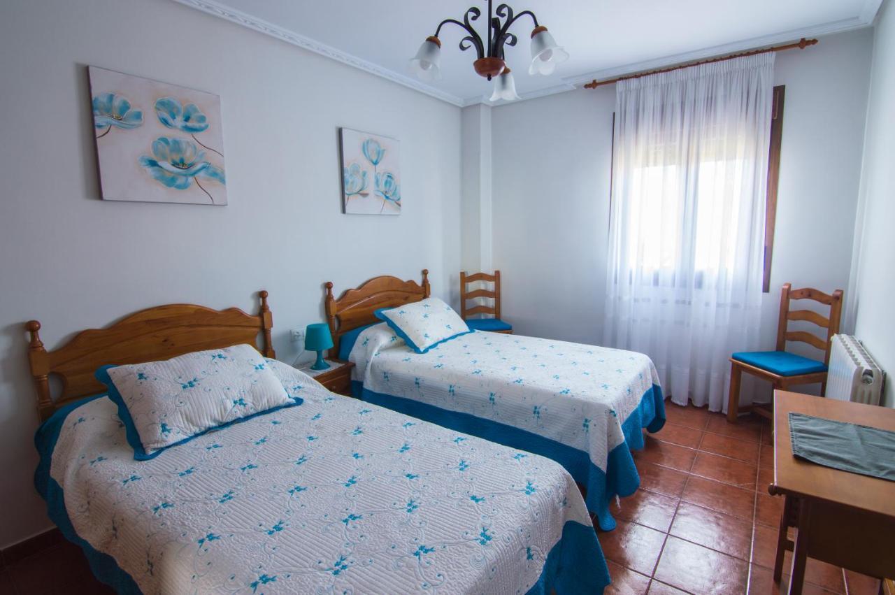 Apartamentos Rurales El Prado Pinofranqueado Exterior photo